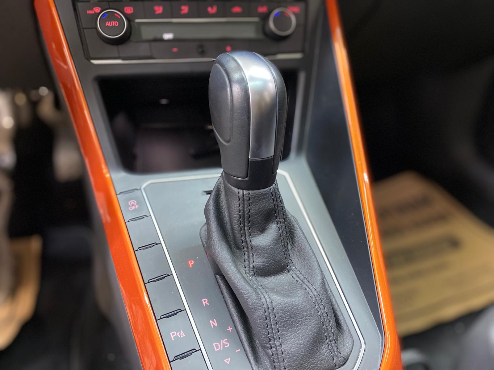 VOLKSWAGEN POLO 14